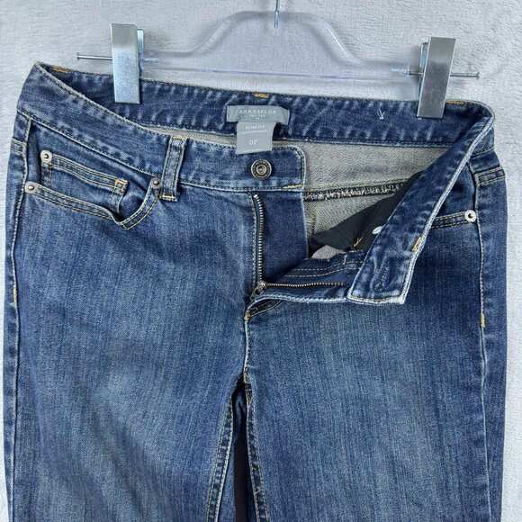 Ann Taylor Straight Jeans Slim Fit Lower On Waist Embroidered Back Women 0P Blue - Picture 4 of 12
